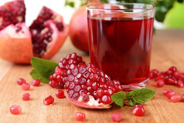 nước ép detox trị mụn